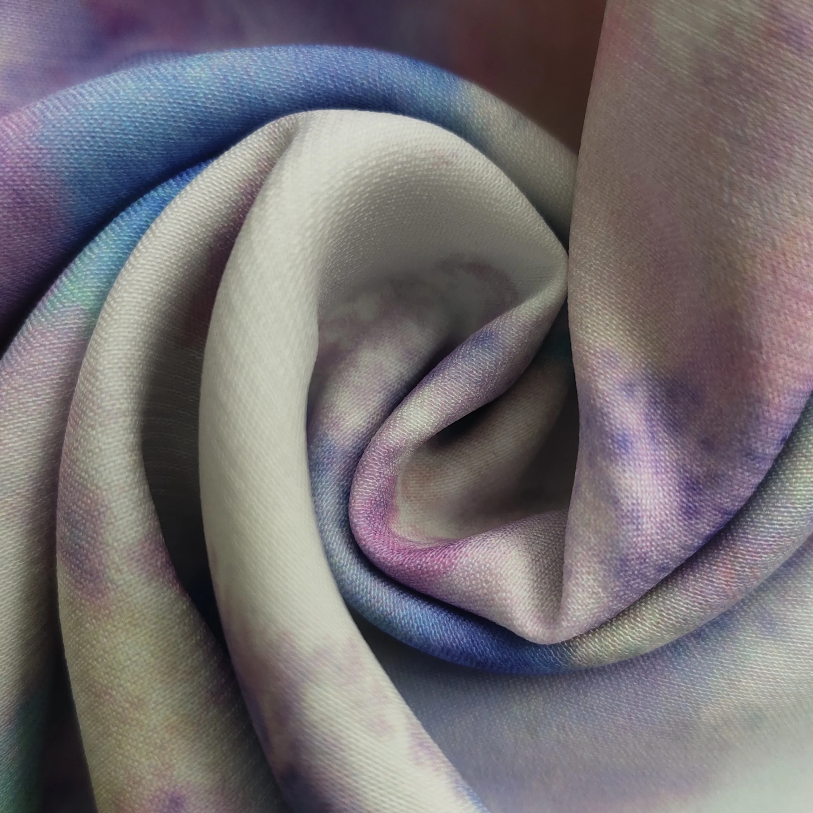 Hot Selling Item Customized  Polyester 100% Mitsubishi Satin Woven Dress