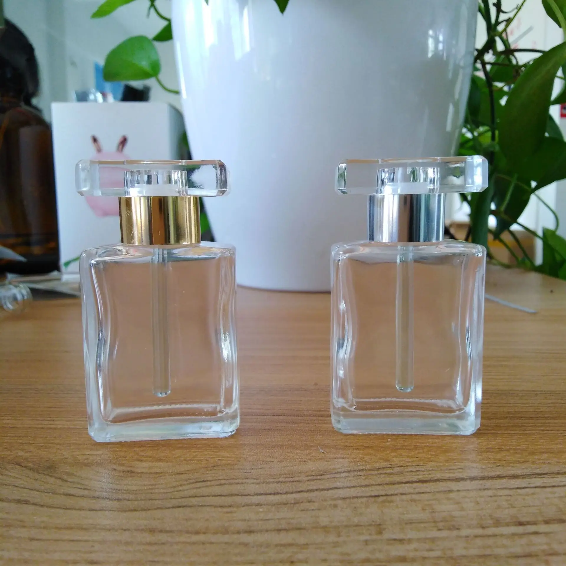 17ML Transparent Glass Essential Oil Bottle Portable Glass Drip Stick Bottle Dispensing Perfume Applicator Empty Bottle