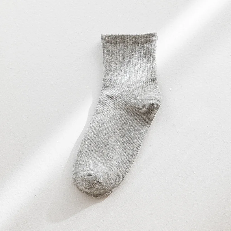 Wholesale Custom Logo Letter Fashionable Gym White Mens Terry Sport Quarter Socks