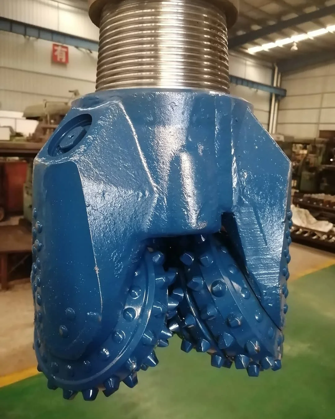 Заводская поставка сверл для нефти газа бурения водяных скважин 17 1/2 дюйма TCI зубцы из карбида вольфрама трехшарошечное сверло