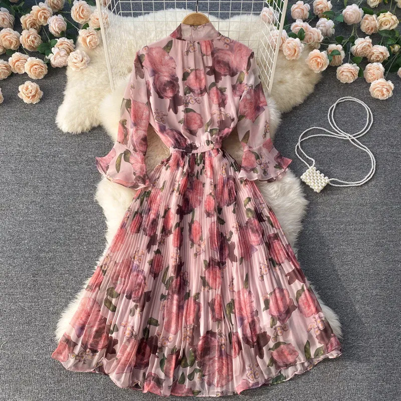 Floral beach dresses holiday bohemian lotus leaf trumpet sleeve round neck chiffon print dress for women