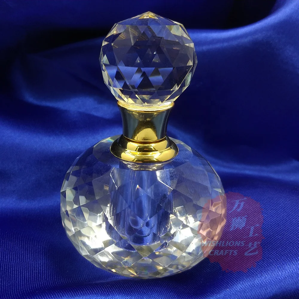 New Design K9 Crystal Bottle For Perfume Wholesale Dubai Bottle Glass Empty Perfume Bottle Crystal For Souvenir Gift PCB-03