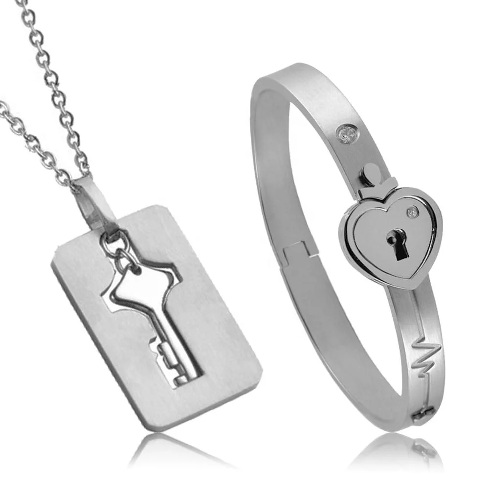 Love Lock Key Heart Bangles Stainless Steel Bangles with CZ Stones Inlaid