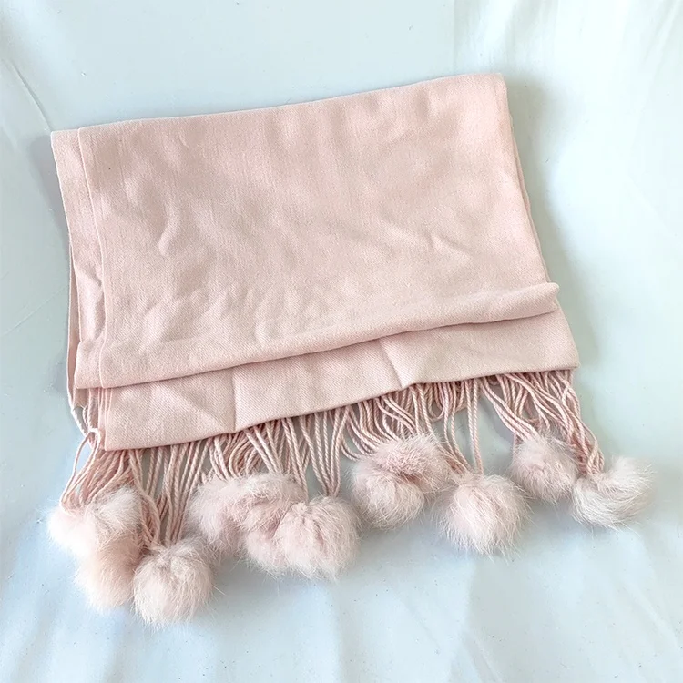 Wholesale custom outdoor scarves many pompoms knitted fabric scarves