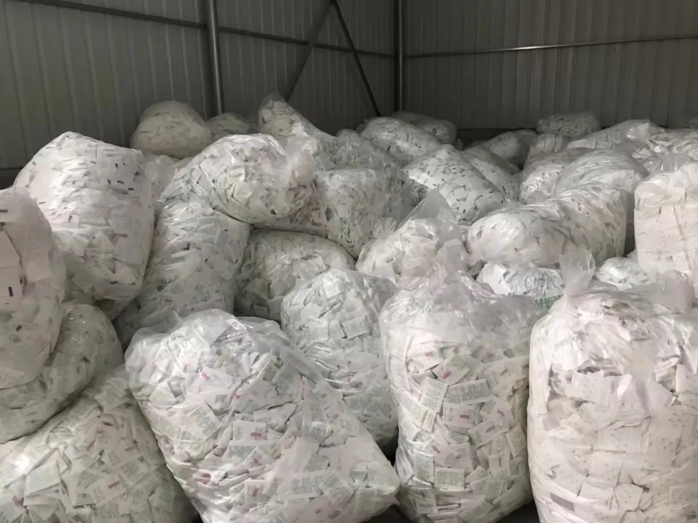 B grade sanitary napkins, Sanitary napkins stocklot, Sanitary napkins in bulk