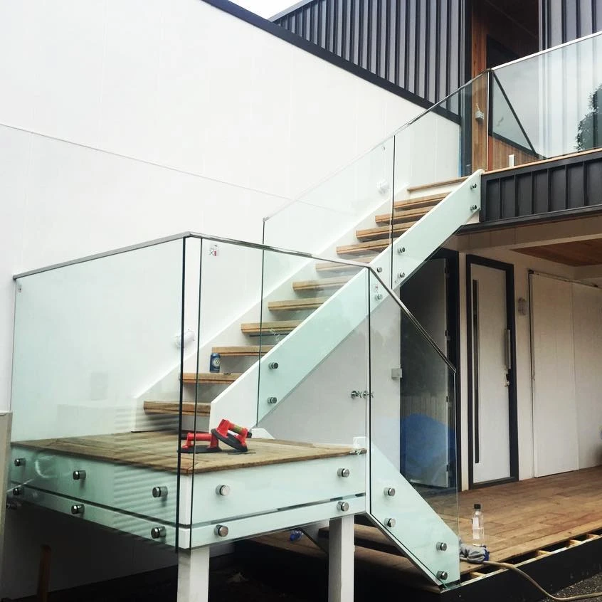 Frameless tempered glass railing/Super Clear laminated glass standoff stair balcony balustrade