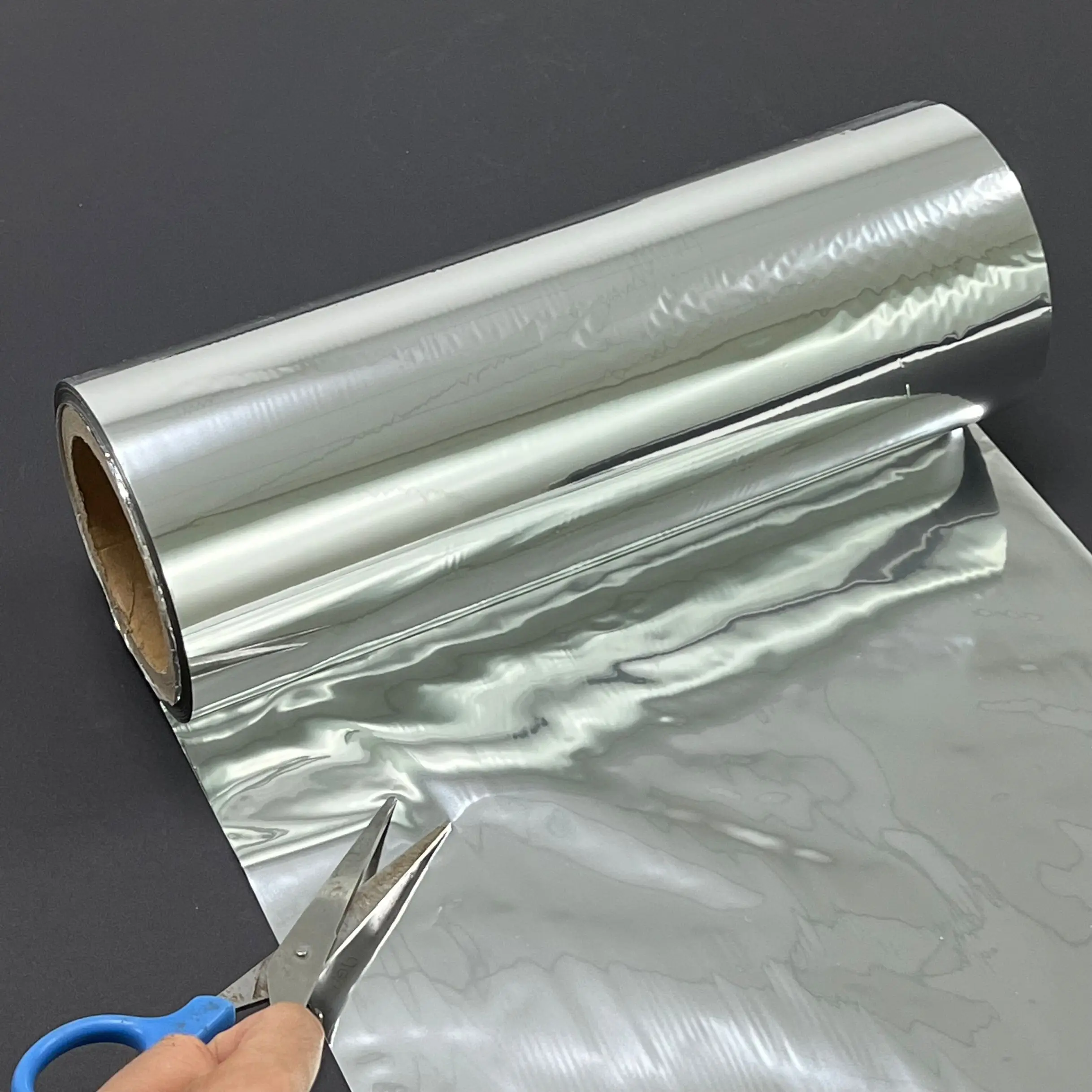 Low Price PET Lamination Film Silver Metallized Laminating Wet Without Glue Roll for Printing