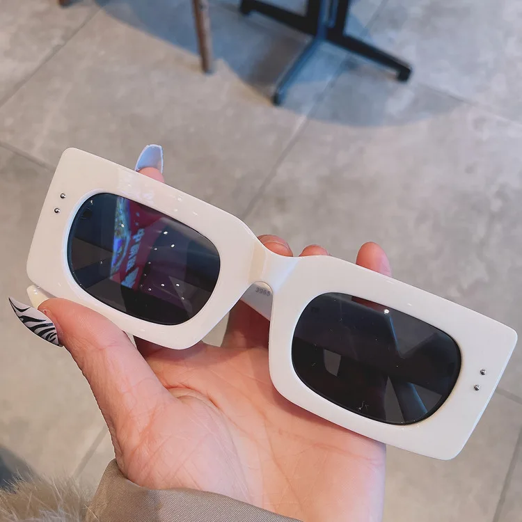 Vintage Small Square Rivet Sunglasses For Women New Luxury Brand Candy Color Orange Red Gradient Sun Glasses Female 2022 Shades