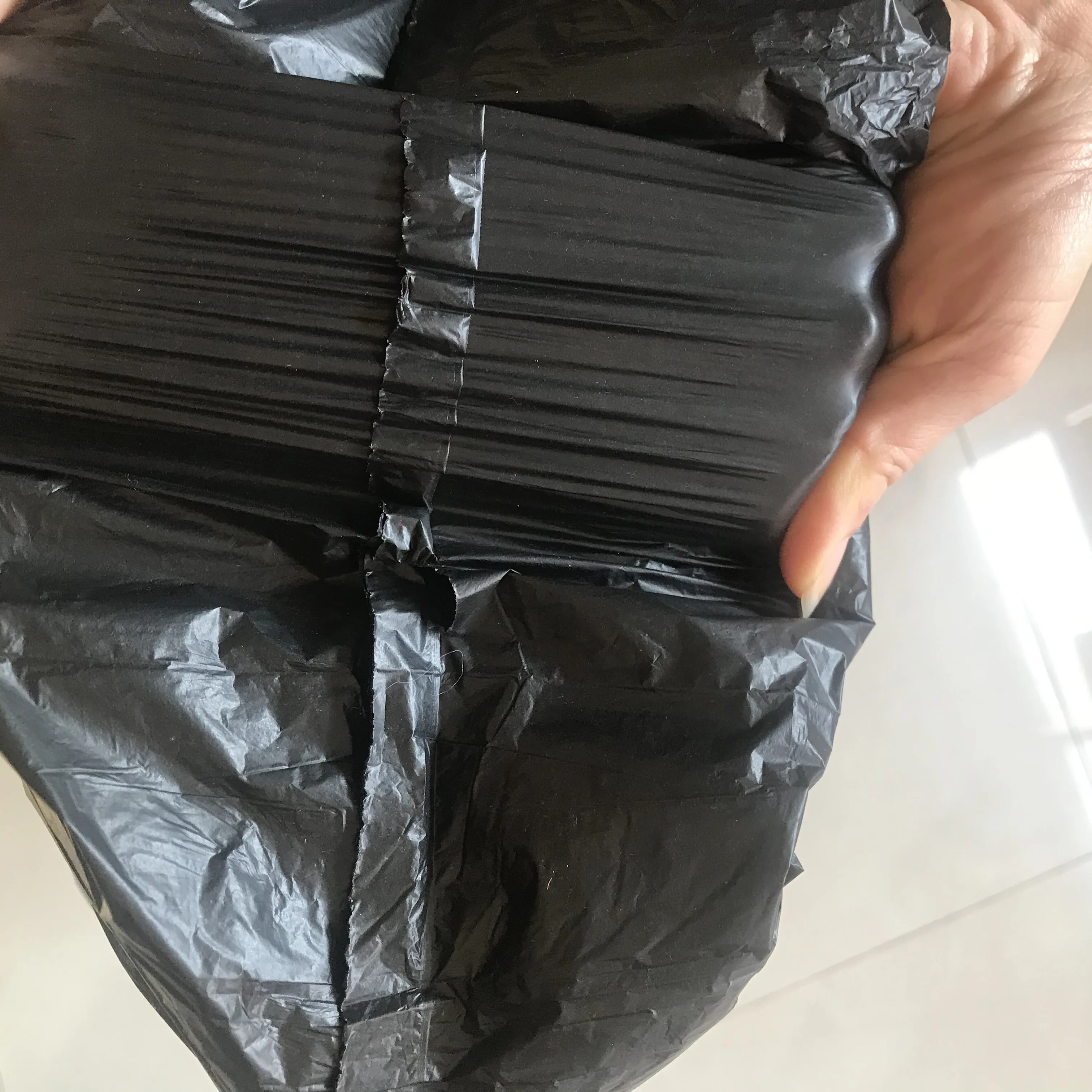 Large Black Heavy Duty Garbage Bags  Black Plastic Refuse Bag Bin Liners Roll Garbage Bag Wholesale with your own design