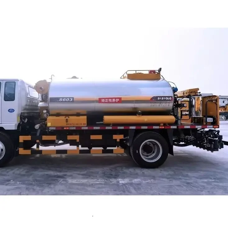 Официальная дорожная машина 4x2 6 м3 асфальтовый опрыскиватель грузовик XLS603 битумный распределитель для продажи