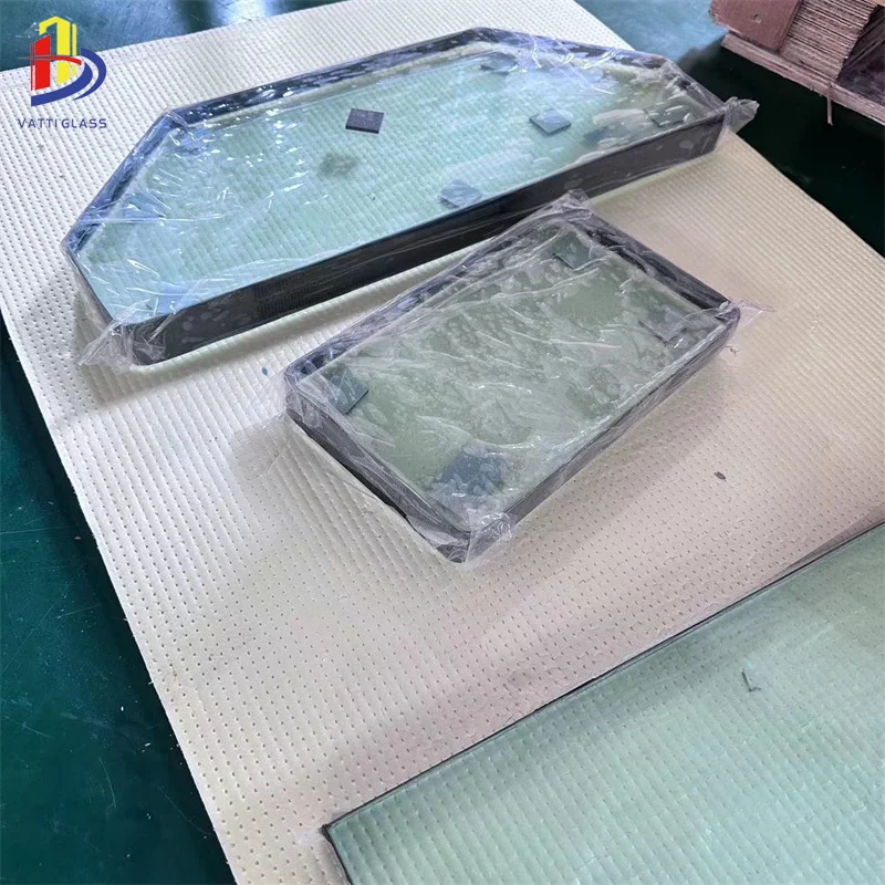Custom shape 43mm thickness armored bulletproof glass with good sealed black border for armored vehicle