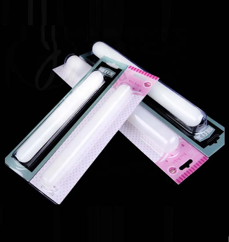 Пластиковая скалка для