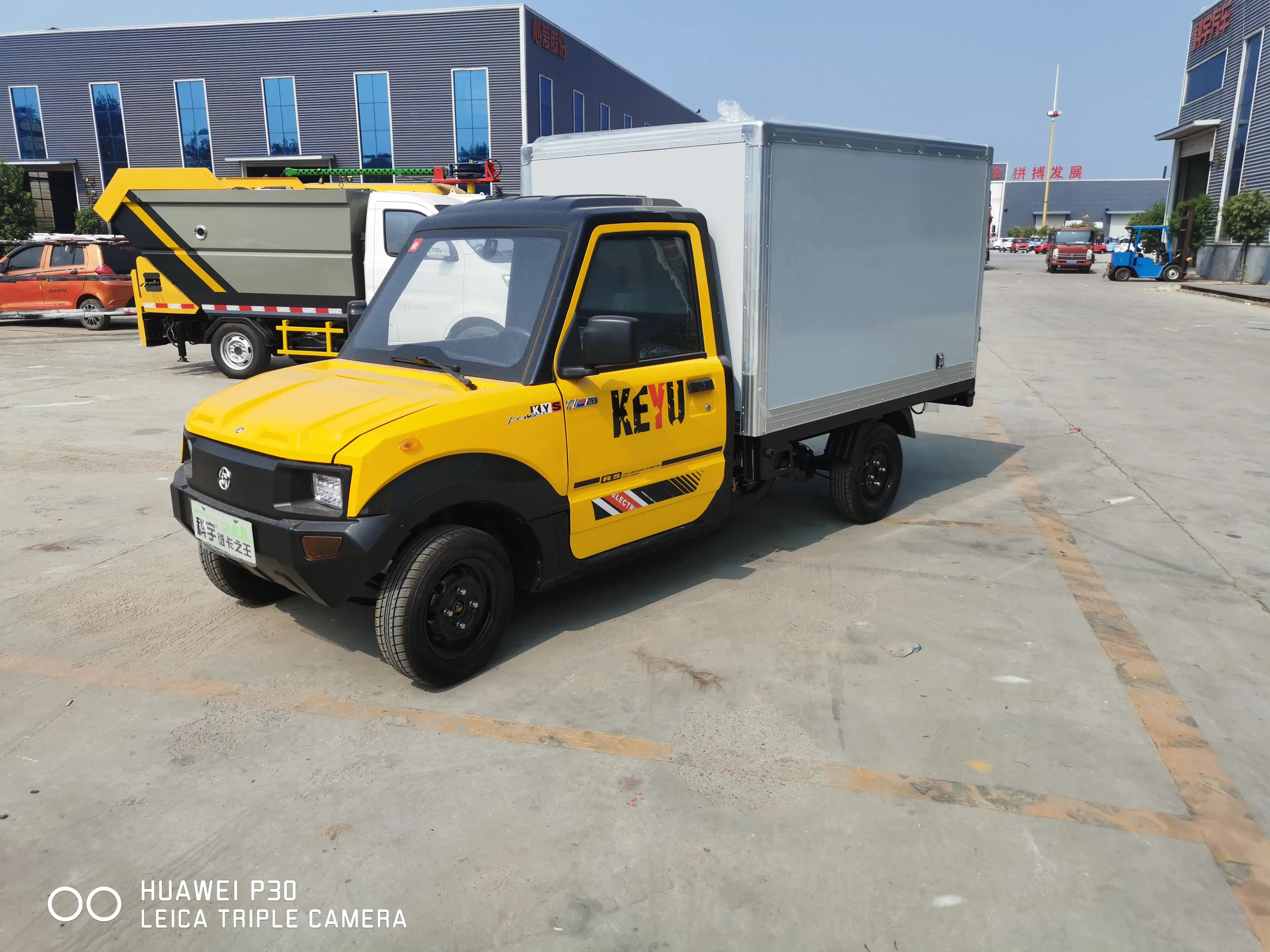  Высокоскоростной китайский мини 4x4 Электрический грузовой фургон доставка автомобиля Китайский Пикап