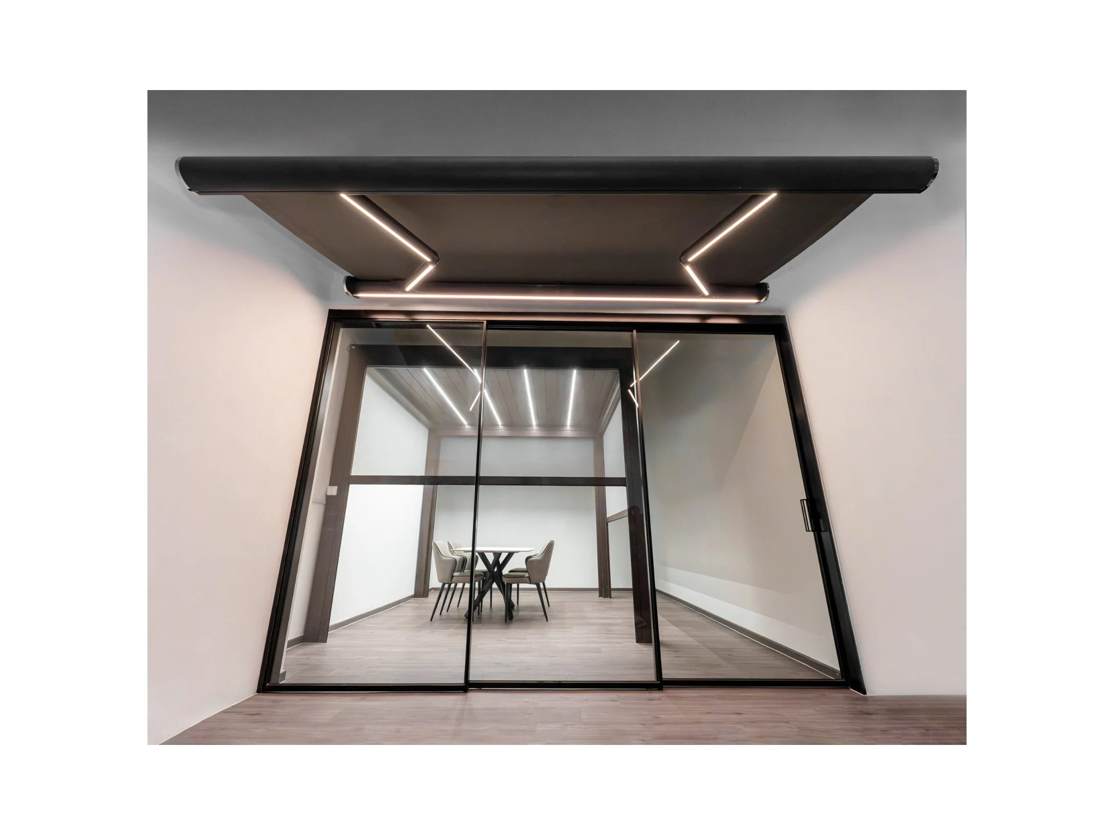 Long Life High Quality Elegant Patio Awnings With Built-In Led Lighting For Nighttime Outdoor Enjoyment