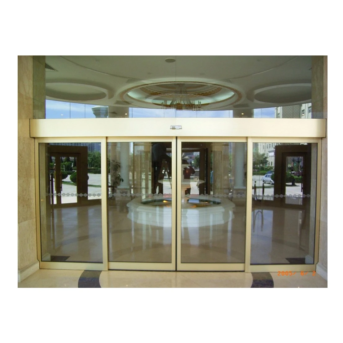 Top Grade New Design Customized Thickness Commercial Fireproof and Decorative Automatic Glass Sliding Doors