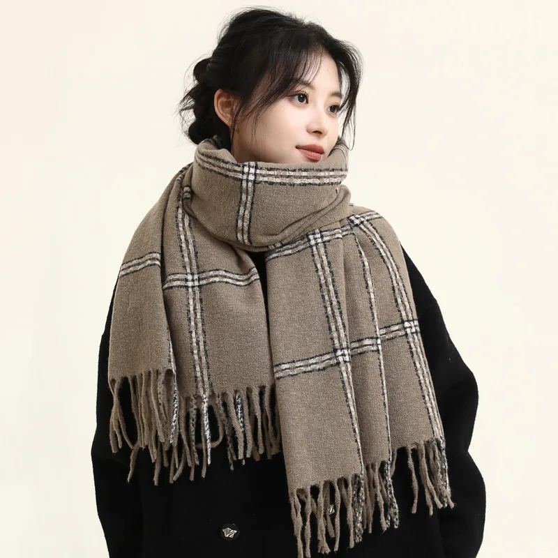 Hot Sale New Christmas Red Plaid Pattern Pashmina Scarves Unisex Wool Feel 180*70CM Scarf With Tassel Women Plaid Cashmere Scarf
