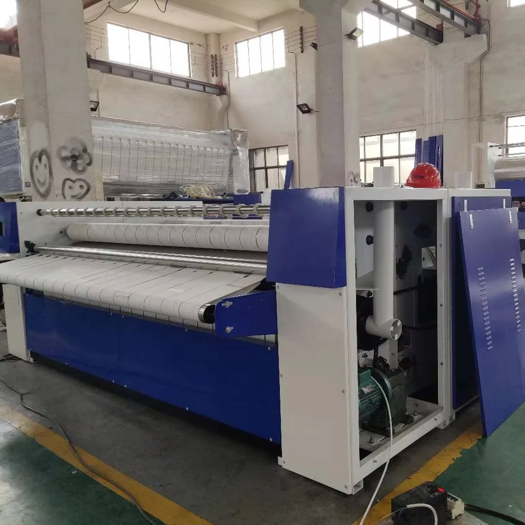 Высокоскоростная гладильная машина с двумя сторонами, которая позволяет эффективно гладить простыню с обеих сторон одновременно