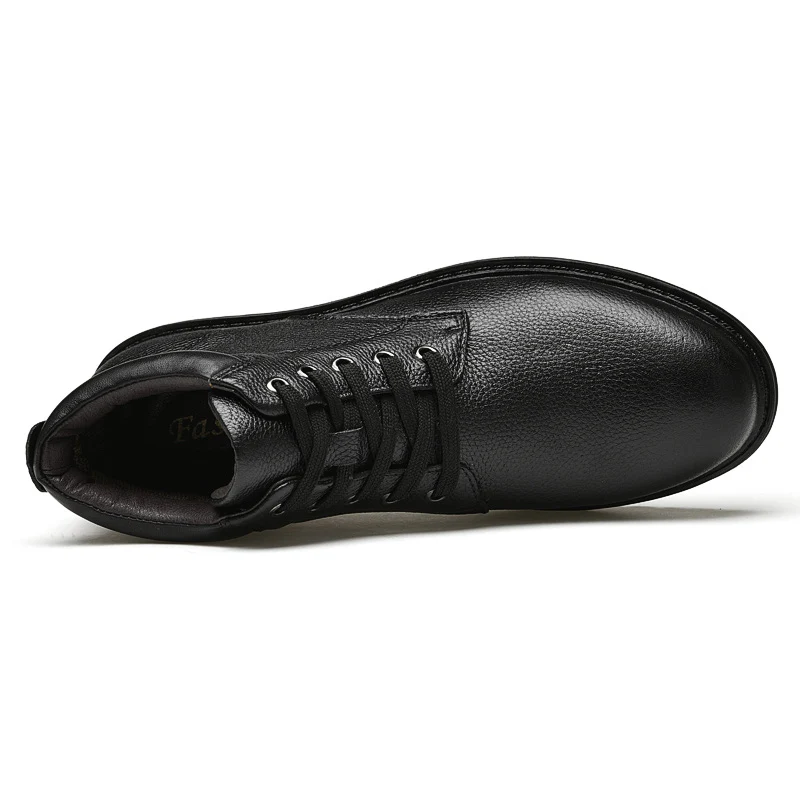Oil Slip Resistant Protective Lightweight Safety Shoes Breathable Men Work Boot