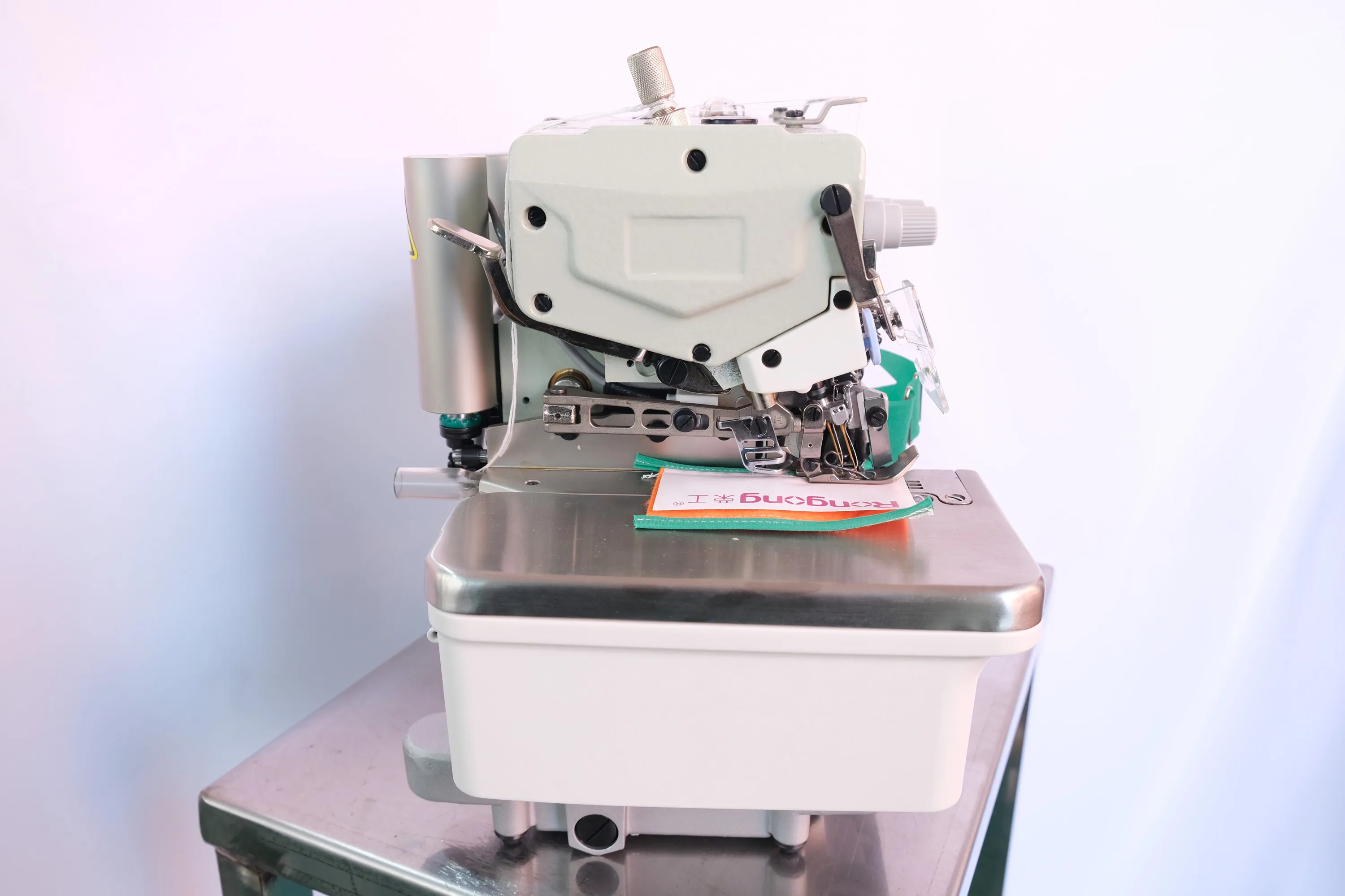 RONMACK RM-R8-4UTD-BD binding curtain trousers binding full automatic pocket overlock sewing machine