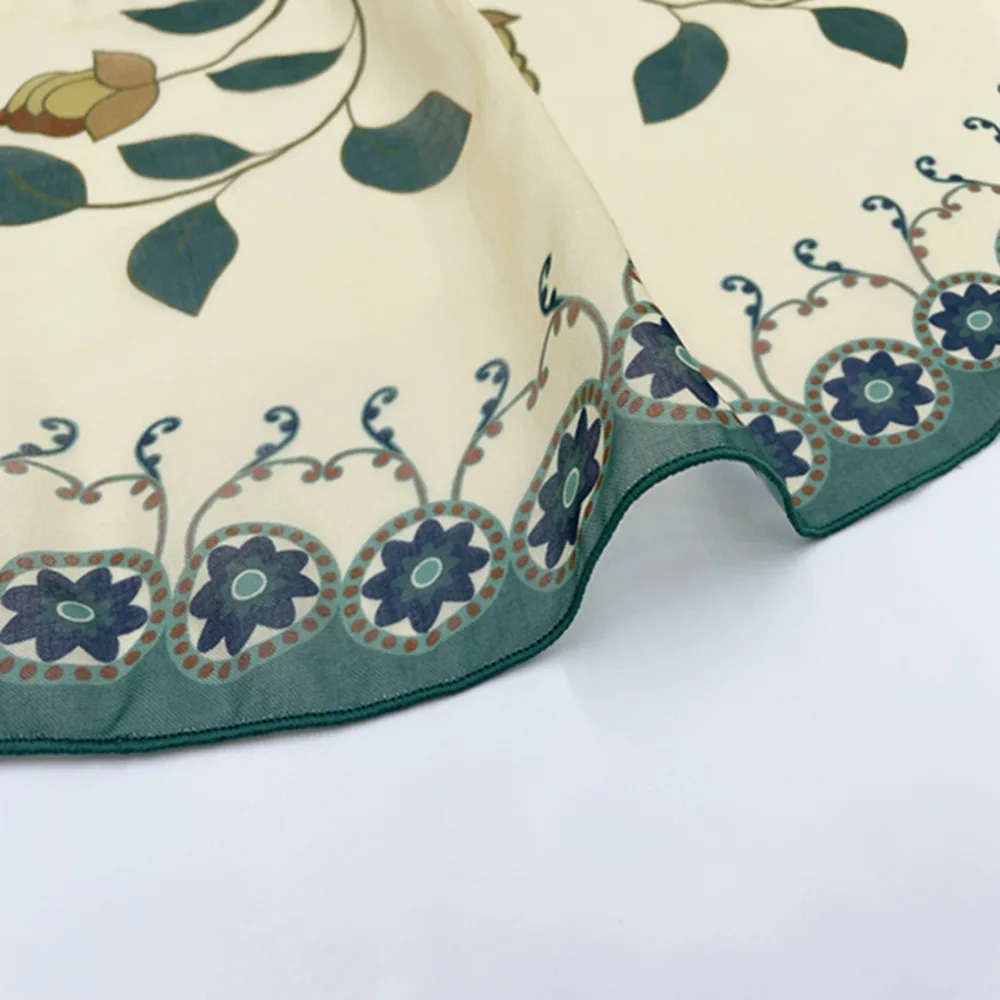 Wholesale comfortable and breathable muslim scarf women hijab malaysia square scarf shawl for women