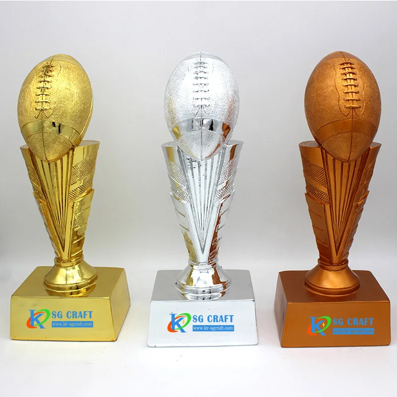 Manufacturer customized resin trophy football golden boot trophy gold soccer ball trophy