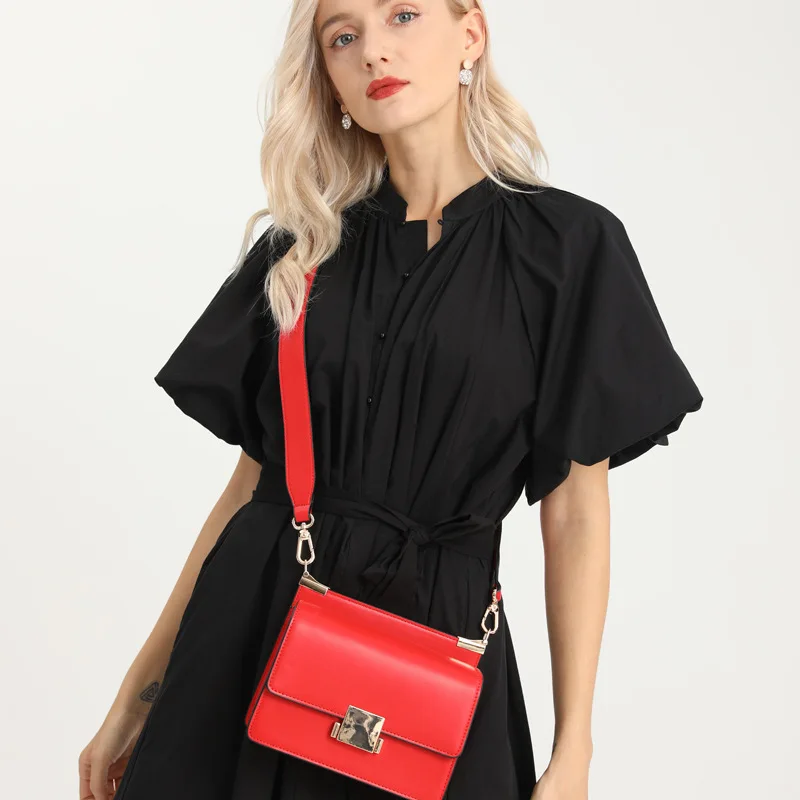 China Guangzhou manufacturers body shoulder sling bags women ladies luxury fall handbags