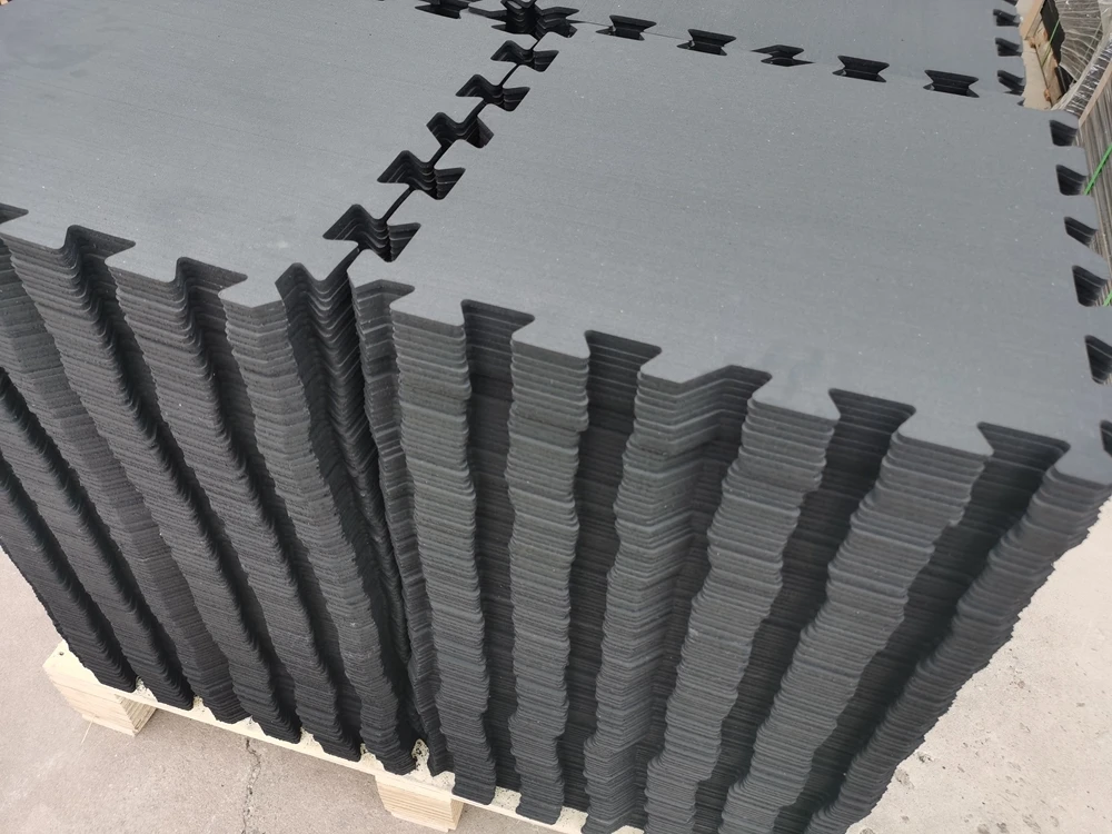New Gym Interlocking Rubber Tiles / Gym Rubber Floor Rolls / Sports Rubber Mat