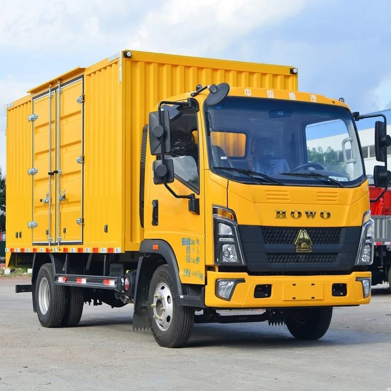 newsinotruck diesel Small howo 4X2 6wheel enclosed cargo trucks for sale