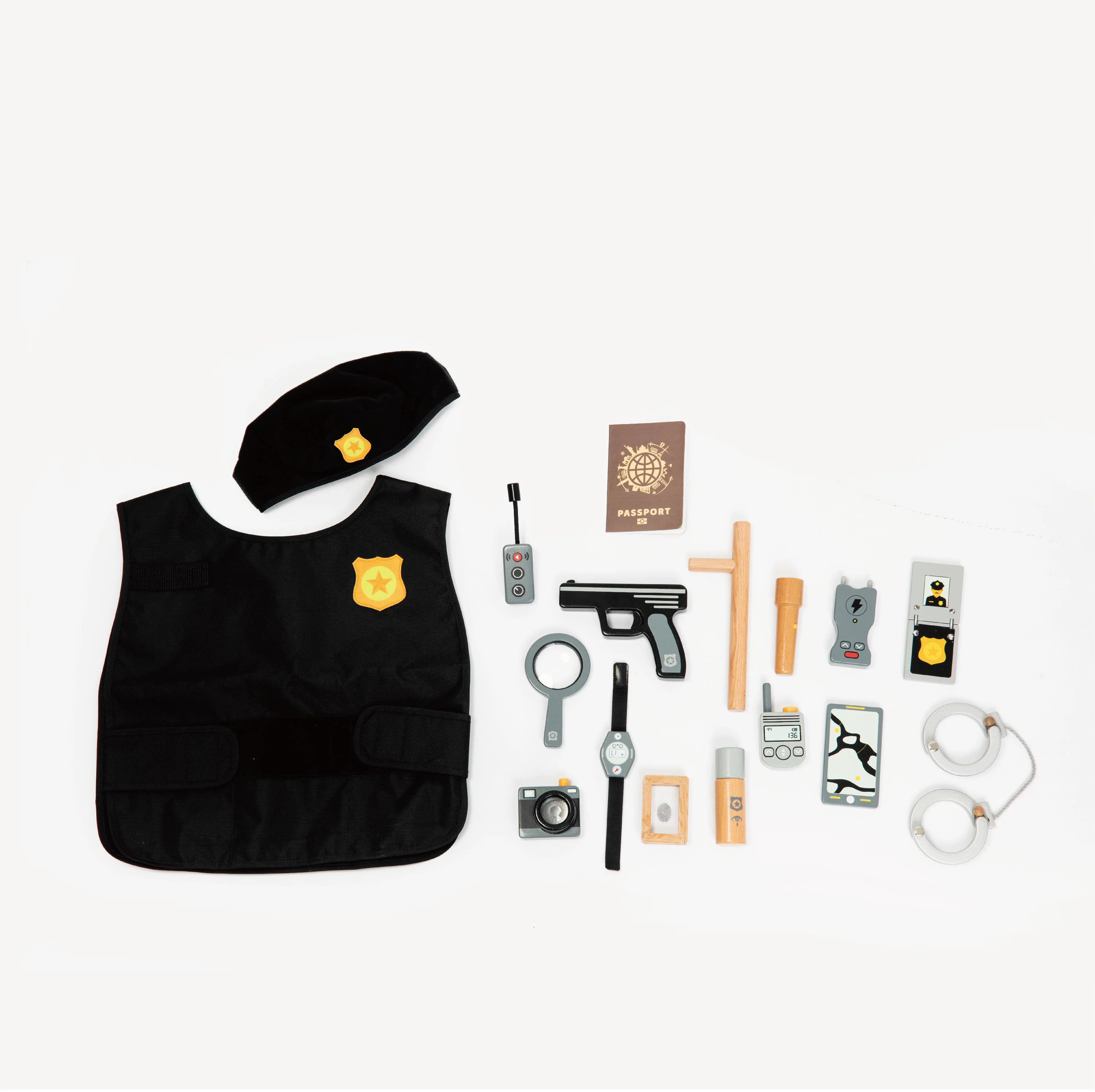 New Product Solid Wood pretend play police theme Wearable clothing True feeling Role playing toy for children kids boys girls