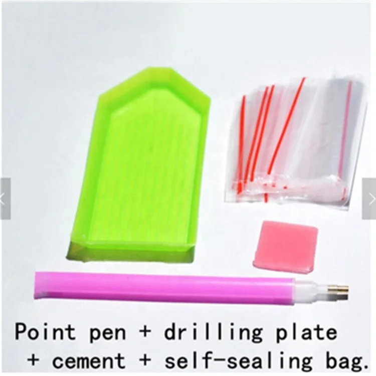 Full Diamond Round Diamond Painting 5D DIY Aerial Dragon Play Fire Ball Diamond Embroidery Mosaic