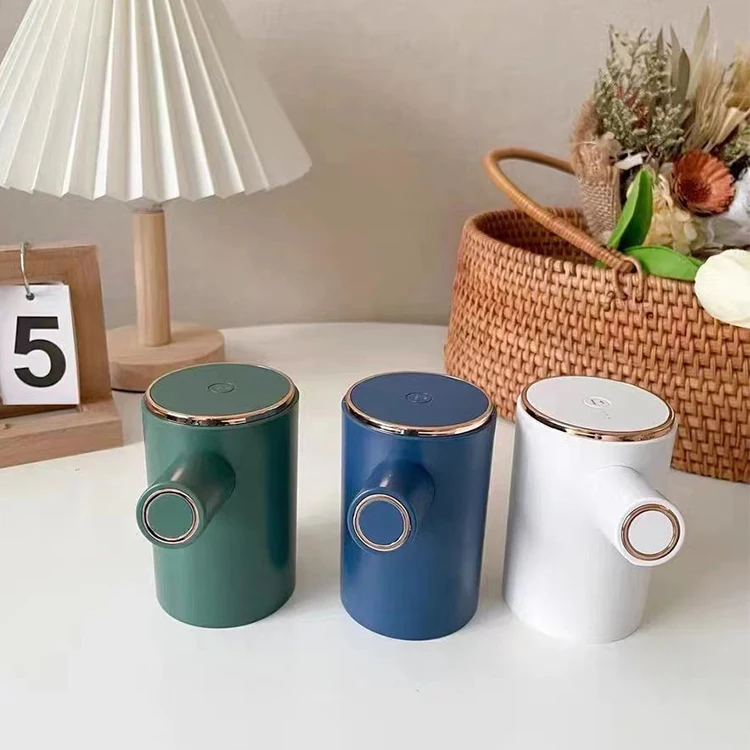 In stock Factory plastic rechargeable alcohol smart auto electric wine bottle pump automatic whiskey shot liquor wine dispenser