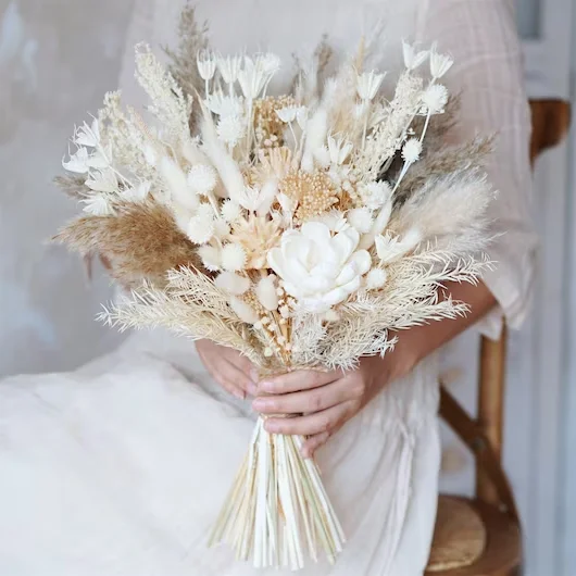 Natural Boho decor decorative flowers, wreaths and plants Dry Plants Arrangements Palm Leaves Bouquet Pampas Grass Dried Flowers