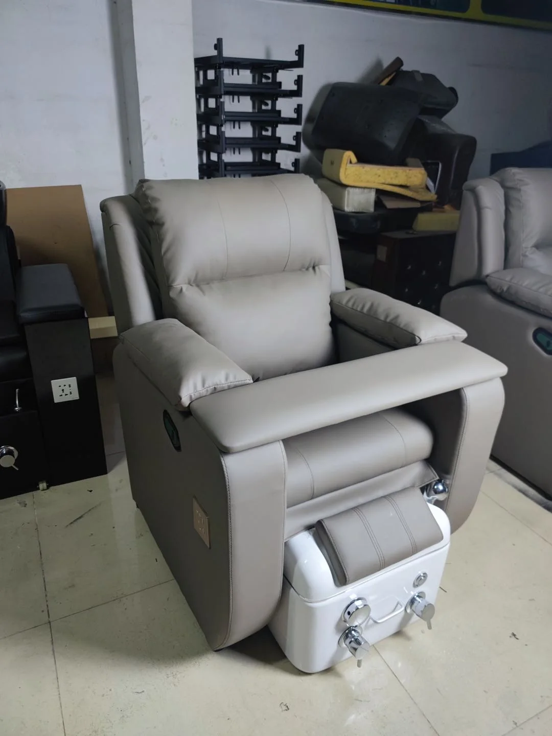 Multifunctional manicure sofa belt wash basin basin belt surfing massage color lamp disinfection can be pushed and pulled