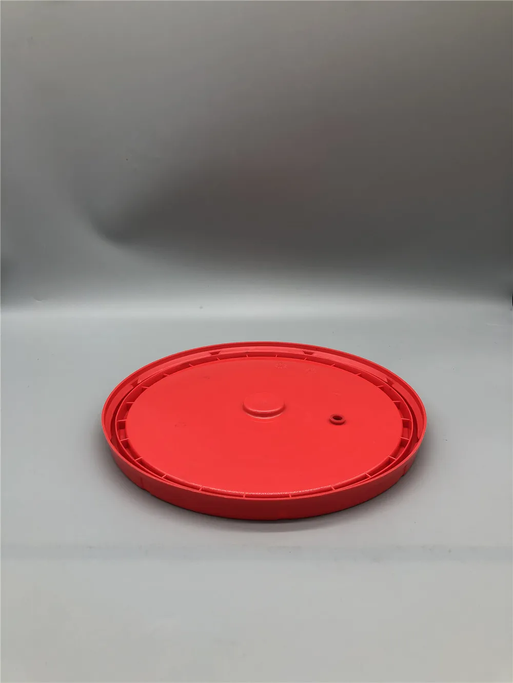 Wholesale 20 liter Cheap Unbreakable Biodegradable Plastic Bucket Food Grade Plastic Drums Barrels