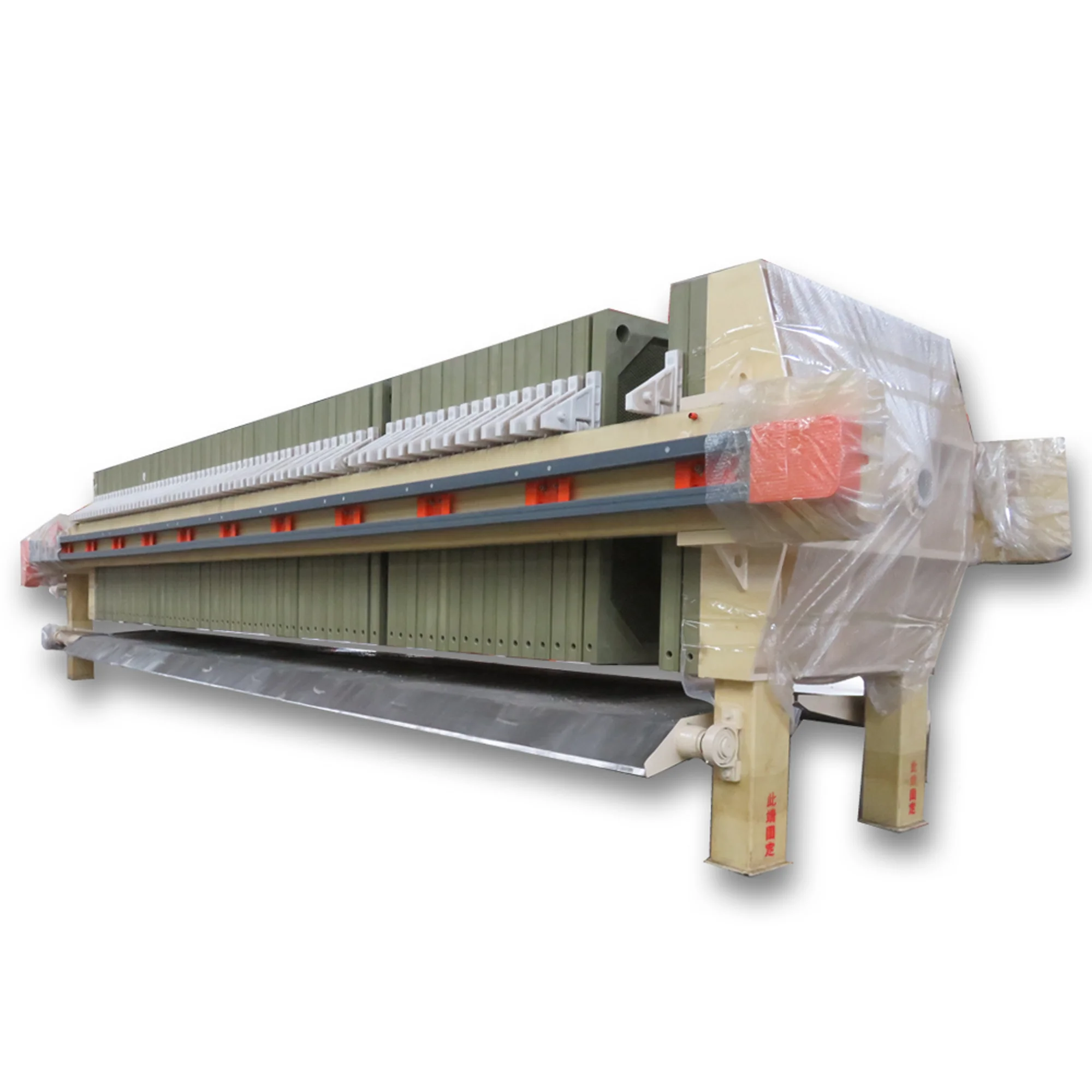 Membrane filter press with automatic pulling plates applied to coal washing industry, sugar, food industry