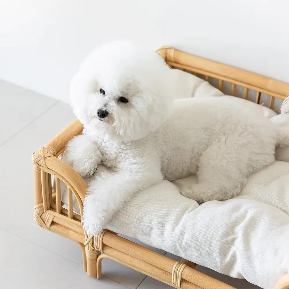 Hovicaed Luxury cat pet dog bed made natural high quality rattan wood furniture bed for pets Amazon best choice