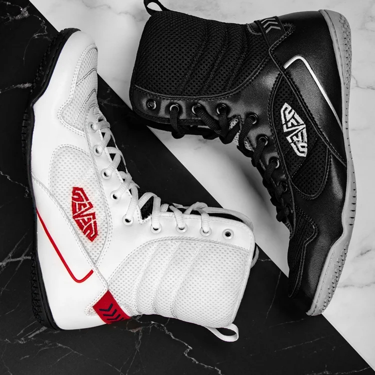 2021 Latest Design outlet store Professional Combat Fitness Body building Boots  customize boxing shoes for men