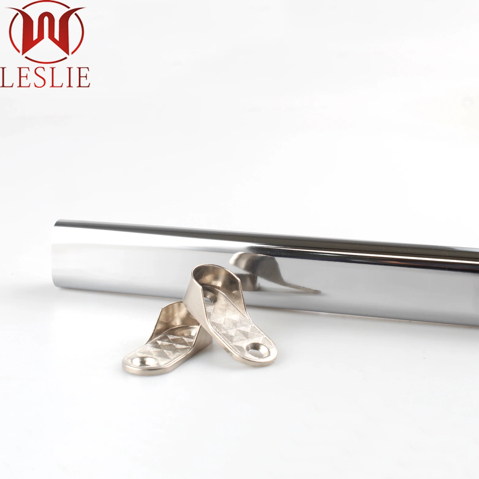 Chrome plated round wardrobe support tube bottom thickened rod support hanging rail support Steel Oval Wardrobe Tube Steel Pipes