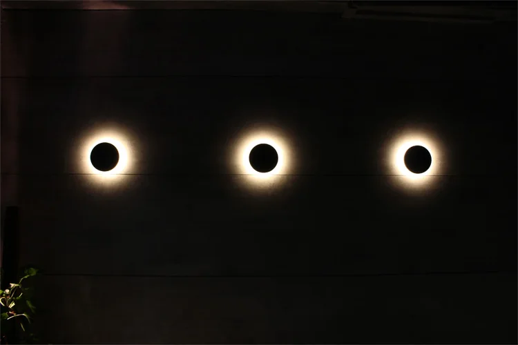 
Hot Sale Wall Mounted Black Decorative 12 Watt SMD LED External Wall Lamp 