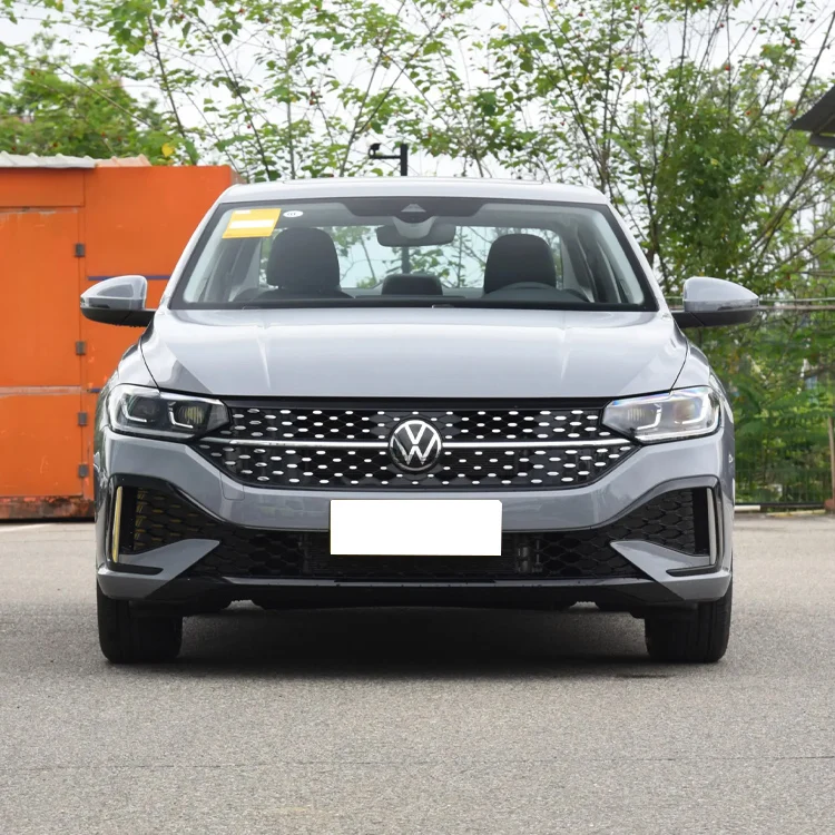 2024 High Speed Vw Lavida Naturally Aspirated Engine 1.5l Automatic Version Car New Gasoline 4-Door 5-Seater Sedan Petrol Cars