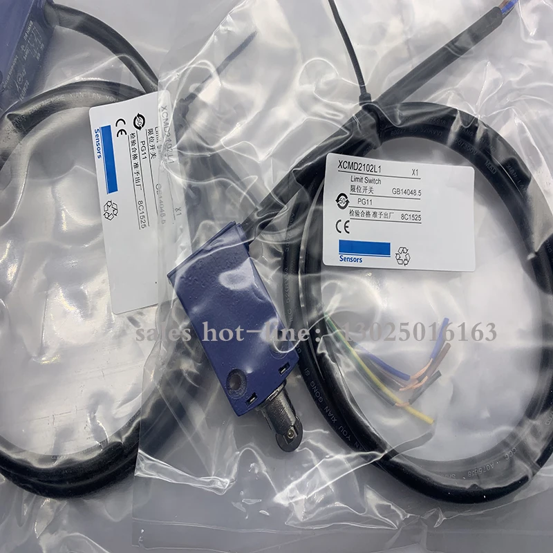 Brand new limit switch XCMD2102L1 Available in stock