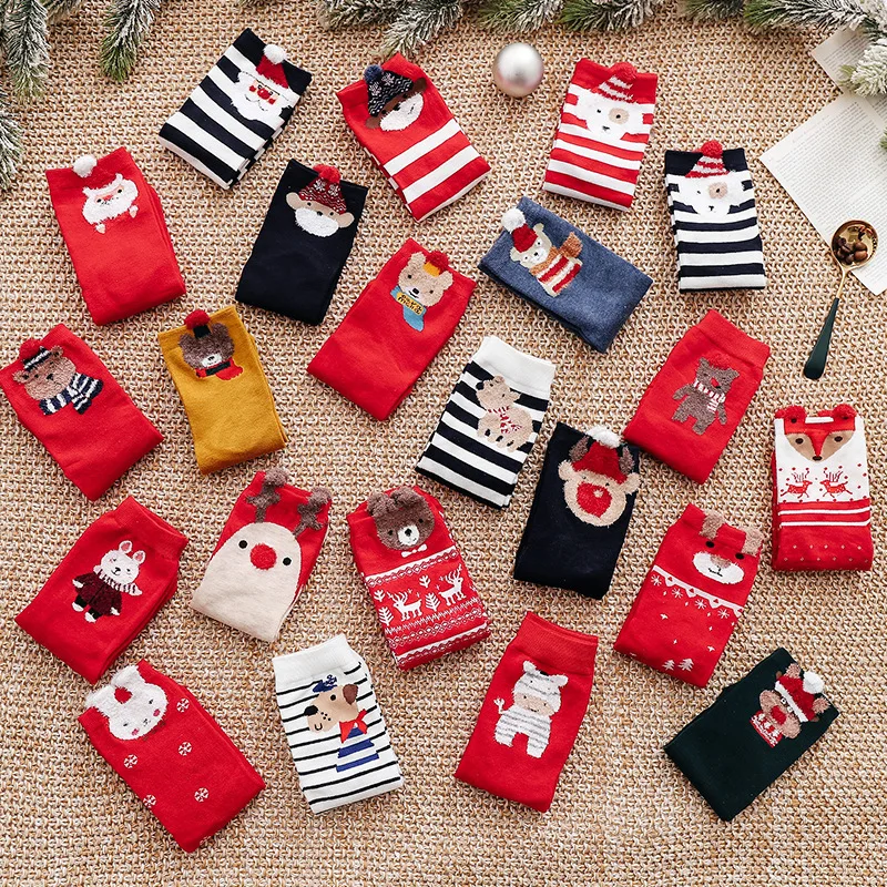 2021 Women Christmas socks Winter Warm Christmas Gifts Stereo Socks Soft Cotton Cute Santa Claus Deer Sock