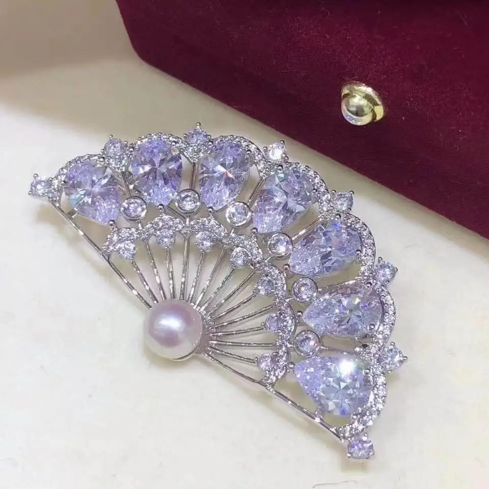 new design zircon gold brooch sweater Pearl flower brooch