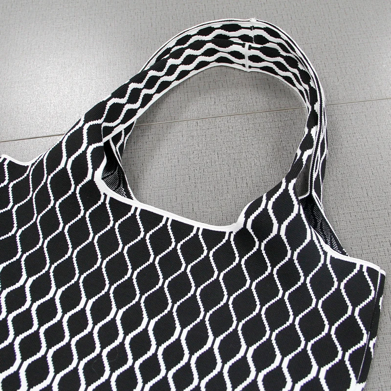 Female Knitting bag Underarm Fashion Bag  Knitted Handbag Crochet Women Strip Knitting handbags