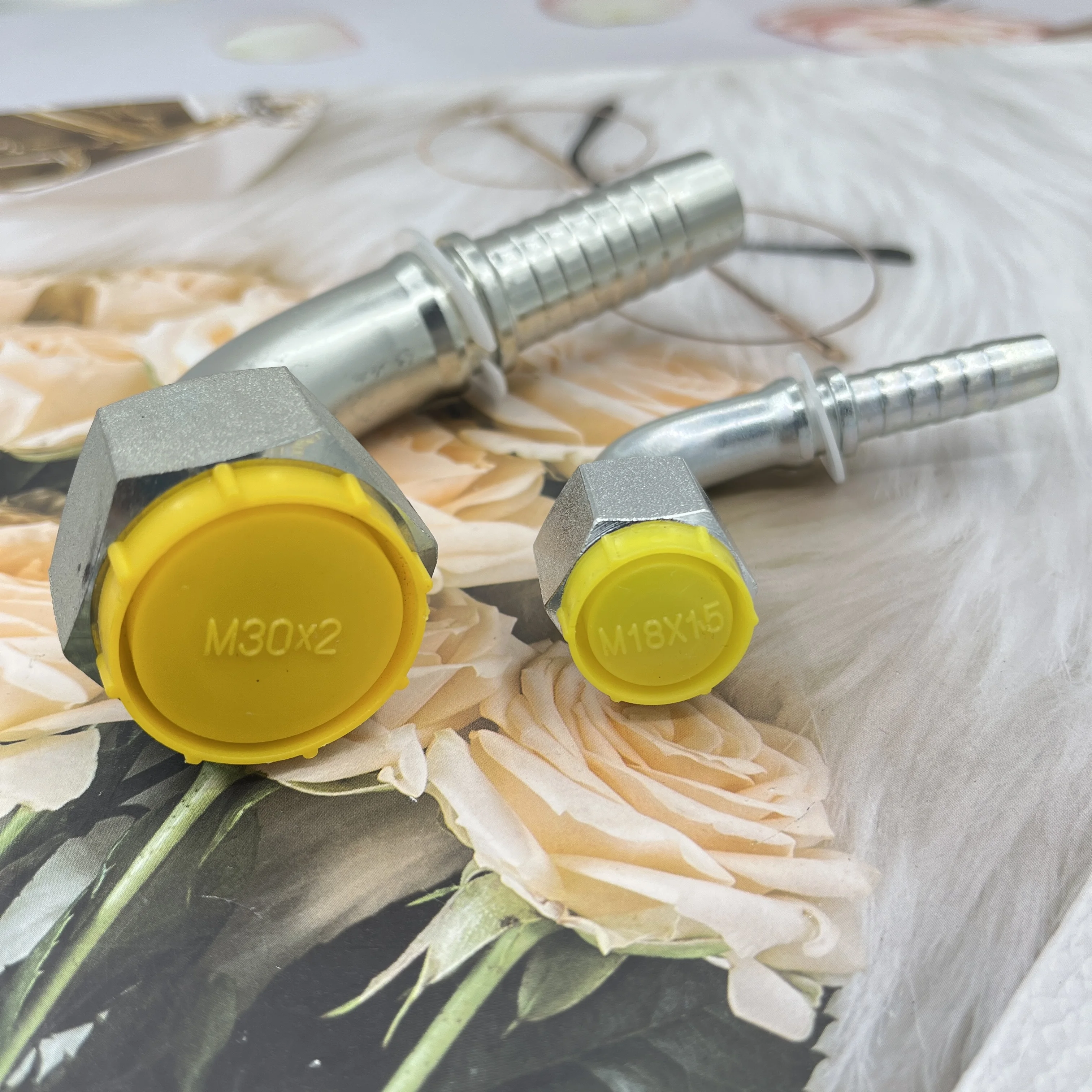 Carbon steel rubber pipe fittings 45 steel clamp type 24 degree cone with O-ring 90 degree elbow internal thread tubing fittings