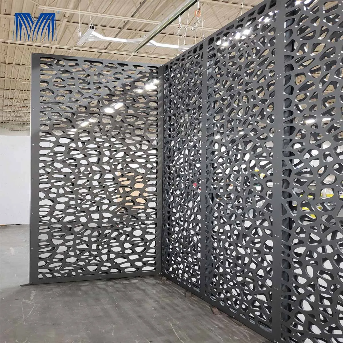 Cnc резка наружных отельных металлических фасадных