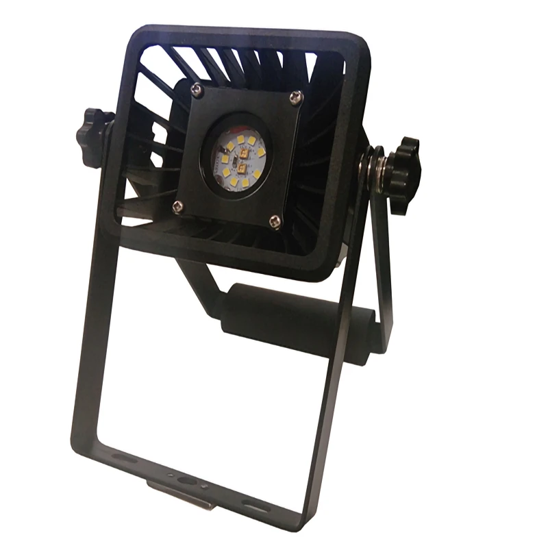 Portable, rechargeable led UVC sterilizer, emergency light, power bank three-purpose lighting.