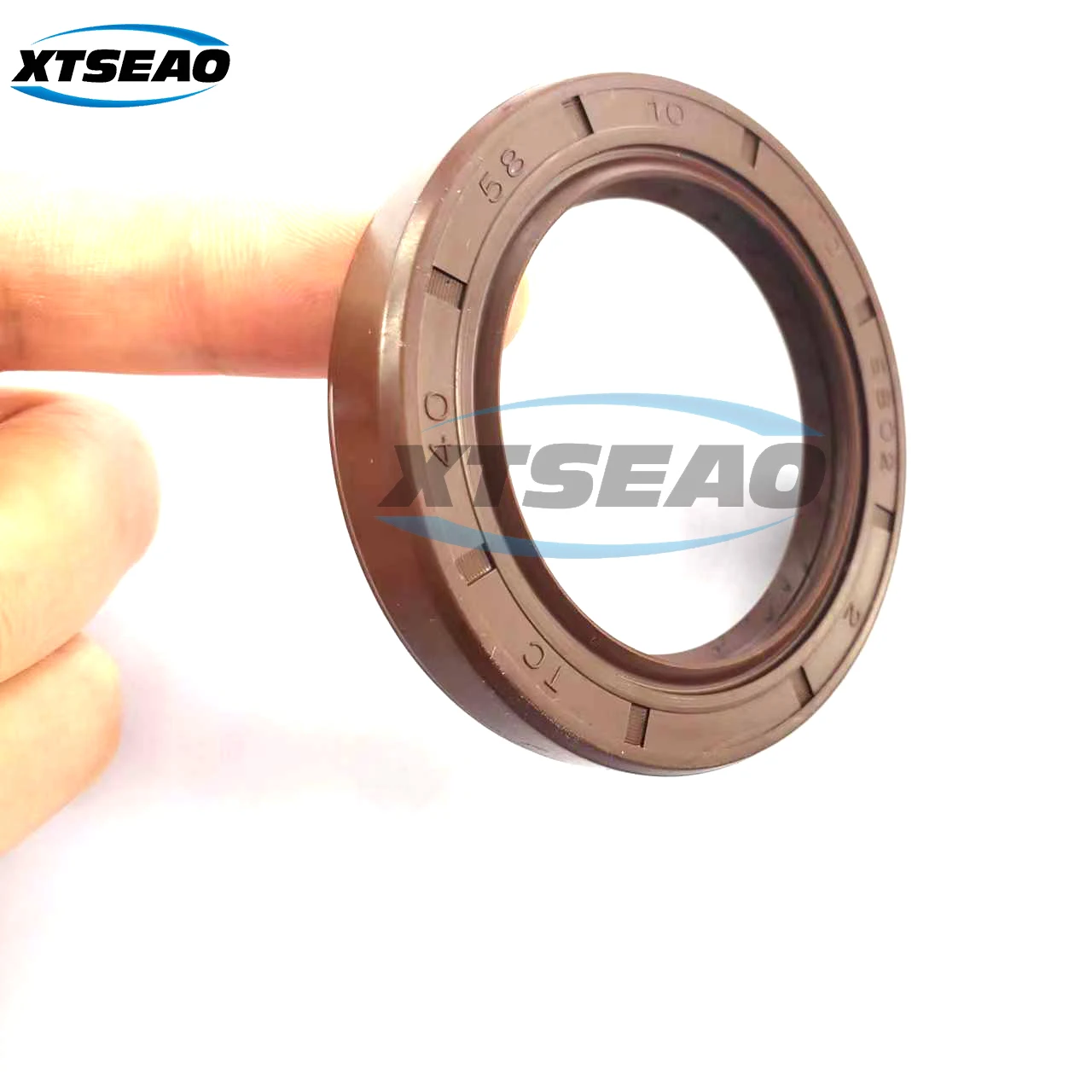 XTSEAO  TC oil seal standard OEM  size 40*52*7 /25*45*7/35*45*8/30*50*7/42*52*7 nbr fkm fpm rubber for car truck