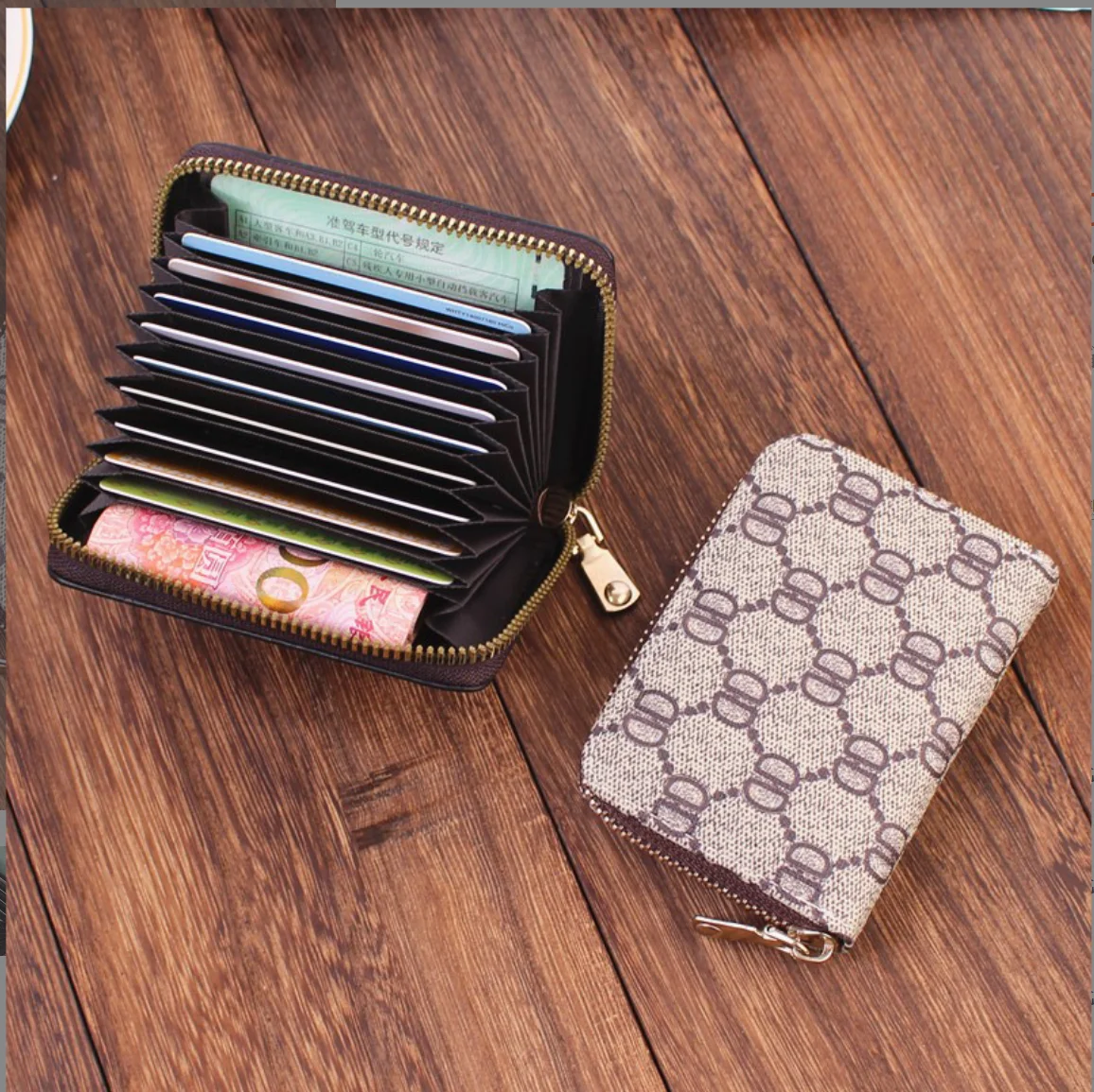 Wholesale Fashion Europe And America Women Cheap Price ID Card Holder Wallet Men Purse