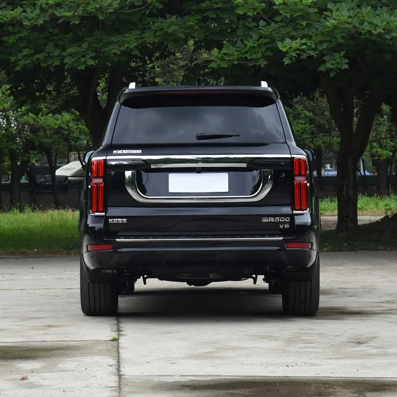 Deposit FAIRLY USED GWM TANK 500 deposit SIGNATURE 3.0P WHITE SUV 2024 Car LHD AVAILABLE FOR FAST DELIVERY Used cars